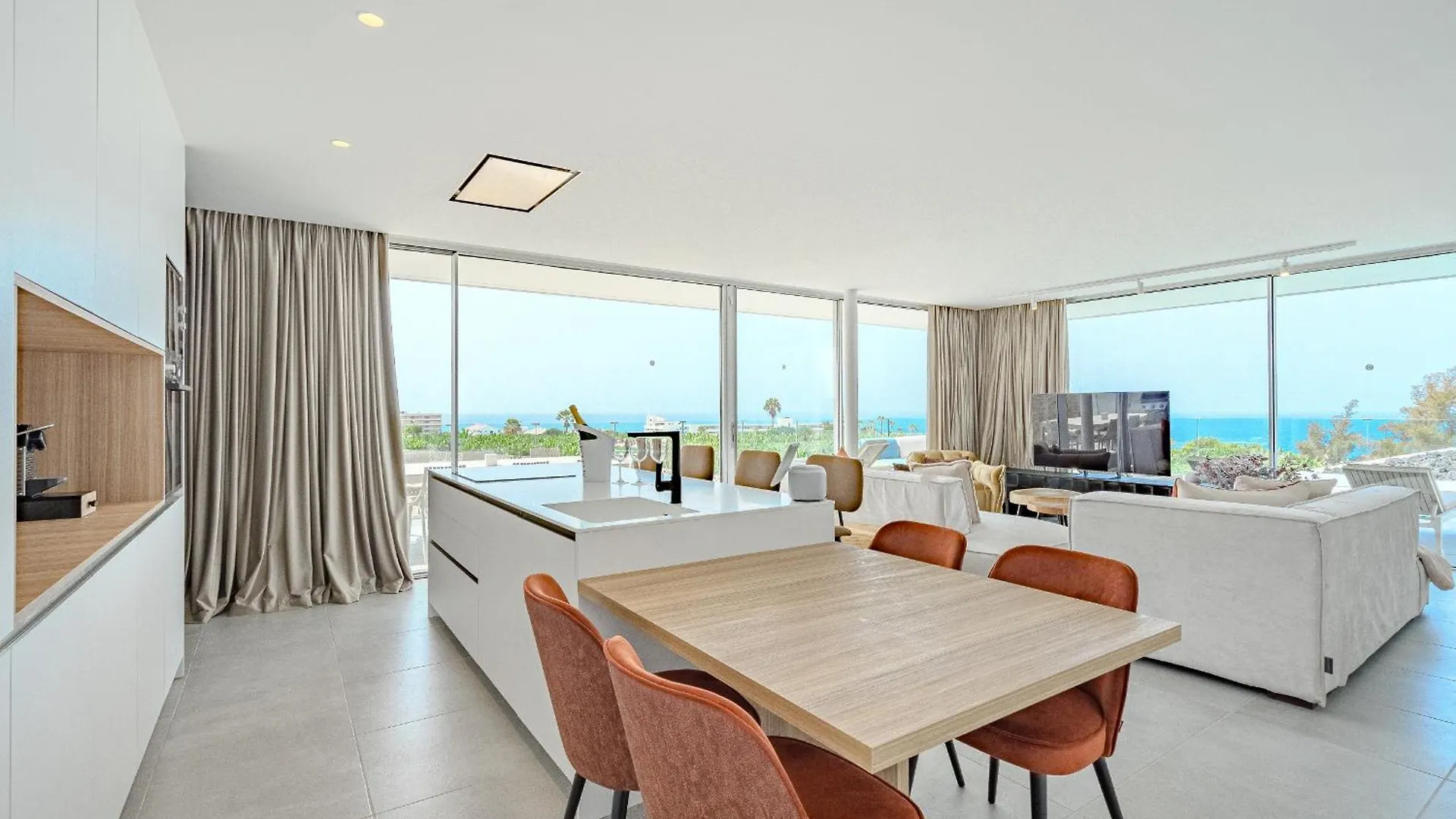 Villa Bellavista 卡亚俄萨尔瓦赫